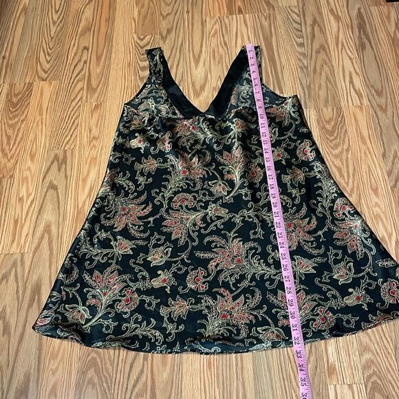Vintage Jones New York Chemise, Black, red, gold paisley, Large - Picture 4 of 7